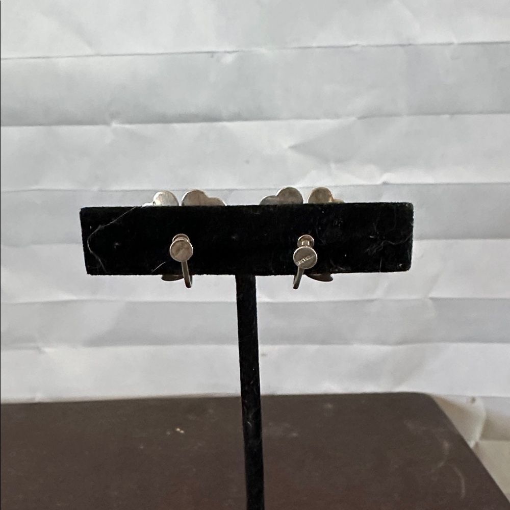 Sterling Silver Four Leaf Clover Clip On Earrings - Picture 2 of 2